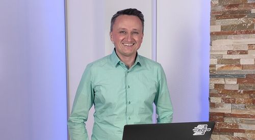 Christian Muris zeigt, mit welchen Technologien die Business Central Installationen laufend automatisch die aktuellsten Servicepacks erhalten